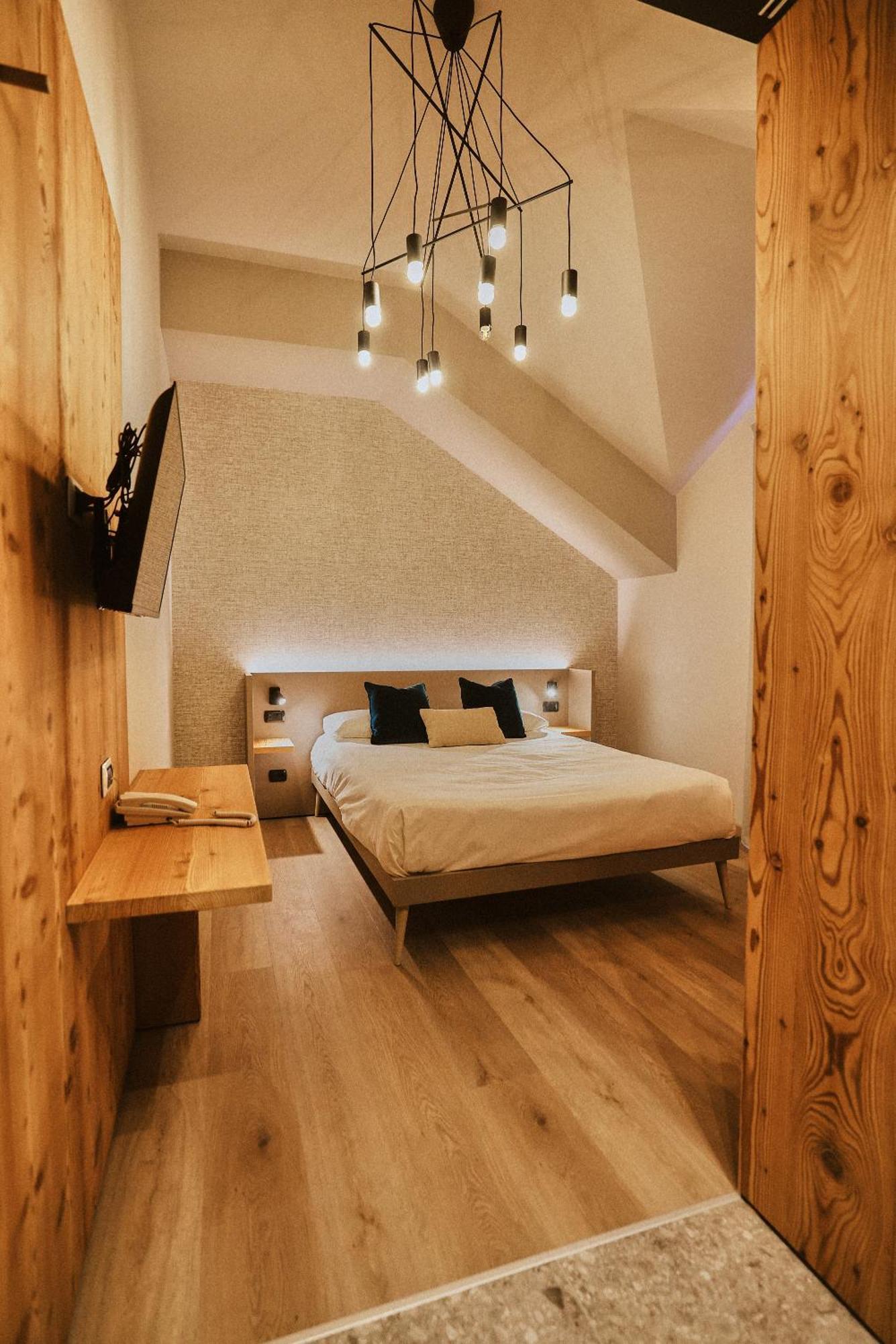 Albergo Meuble Vecchio Scarpone Бачено Екстериор снимка