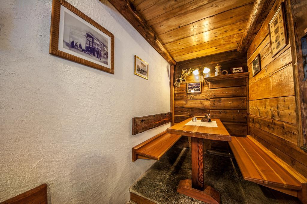 Albergo Meuble Vecchio Scarpone Бачено Екстериор снимка